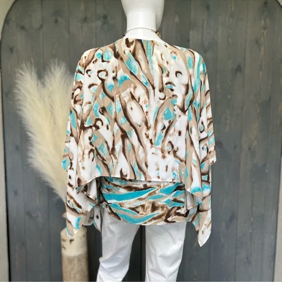 🛑 𝙎𝙊𝙇𝘿 𝙊𝙐𝙏 🛑  𝘾𝙝𝙞𝙘𝙤'𝙨 Travelers Collection Women’s Kimono Style Blouse Size 1 - Picture 4 of 13